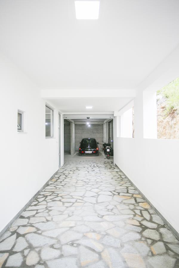 Zara Apartments 乌尔齐尼 外观 照片