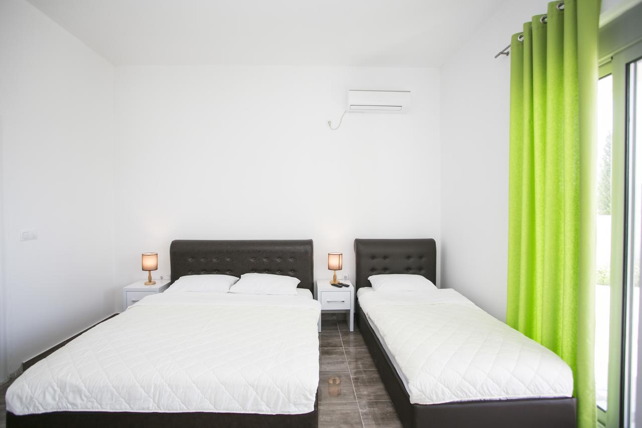 Zara Apartments 乌尔齐尼 外观 照片